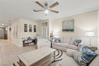 WELCOME TO YOUR SLICE OF SHUNSHINE IN MAGNOLIA LANDING! This on Herons Glen Golf and Country Club in Florida - for sale on GolfHomes.com, golf home, golf lot