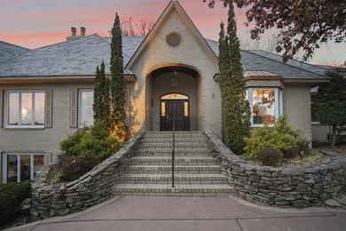 Luxurious 4 bed/4 bath home located within Highland Springs on Highland Springs Country Club in Missouri - for sale on GolfHomes.com, golf home, golf lot