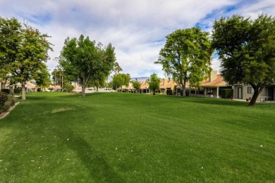 Just reduced.  Priced to sell! Light bright immaculate Classic on Palm Desert Resort Country Club in California - for sale on GolfHomes.com, golf home, golf lot