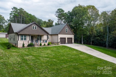 Beautiful Golf Course Ranch in Catawba Springs - 3BR/2.5BA with on Catawba Springs Golf Course At Lake Hickory  in North Carolina - for sale on GolfHomes.com, golf home, golf lot