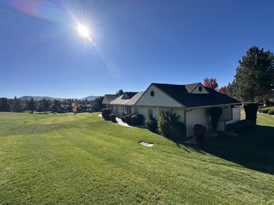 Upper unit on 9th hole at Shield Crest Golf Course overlooking on Shield Crest Golf Course in Oregon - for sale on GolfHomes.com, golf home, golf lot