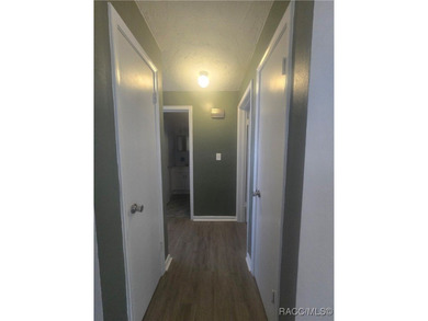 A cozy little 2 bedroom 2 bath home perfect for a young couple on Brentwood Farms Golf Club in Florida - for sale on GolfHomes.com, golf home, golf lot