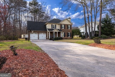 Great price on this 4 bedroom/2.5 home located in Peachtree on Braelinn Golf Club in Georgia - for sale on GolfHomes.com, golf home, golf lot