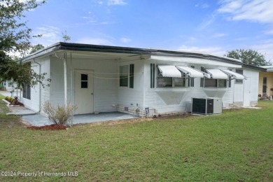 Welcome to this FULLY FURNISHED charming 2 bedroom, 2 bath home on High Point Golf Club, Inc. in Florida - for sale on GolfHomes.com, golf home, golf lot