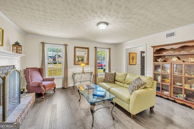 Great price on this 4 bedroom/2.5 home located in Peachtree on Braelinn Golf Club in Georgia - for sale on GolfHomes.com, golf home, golf lot