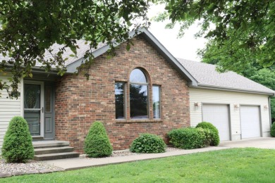 Beautifully Maintained Home! This property features 3 Bedrooms on Stockton Country Club in Missouri - for sale on GolfHomes.com, golf home, golf lot
