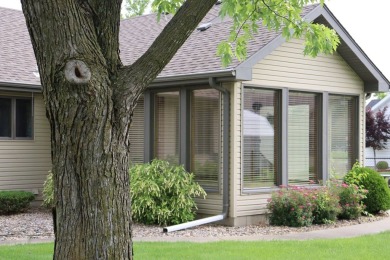 Beautifully Maintained Home! This property features 3 Bedrooms on Stockton Country Club in Missouri - for sale on GolfHomes.com, golf home, golf lot
