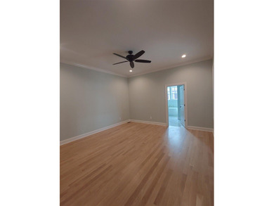 Elegant new construction 4br 3ba home with 3300sqft of living on The Club At Olde Stone in Kentucky - for sale on GolfHomes.com, golf home, golf lot