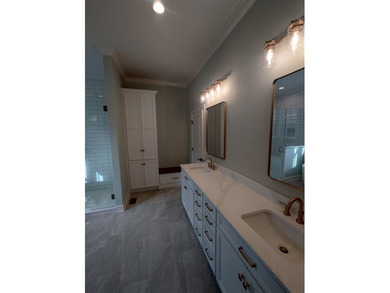 Elegant new construction 4br 3ba home with 3300sqft of living on The Club At Olde Stone in Kentucky - for sale on GolfHomes.com, golf home, golf lot