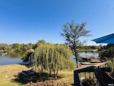 LUXURY LAKEFRONT LIVING AT ITS FINEST - 5 BED | 4 BATH | on Wee-Ma-Tuk Hills Country Club in Illinois - for sale on GolfHomes.com, golf home, golf lot