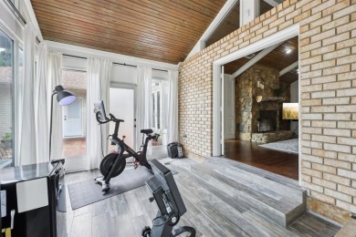 Discover this beautifully updated one-story home in the on WaterChase Golf Club in Texas - for sale on GolfHomes.com, golf home, golf lot