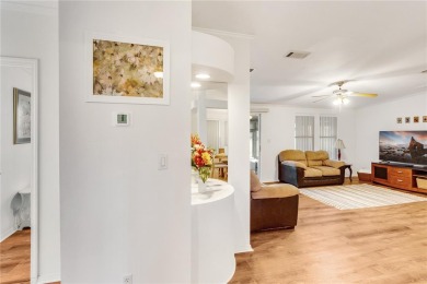 Immaculate 3/2 Split plan. Move In Ready with furnishings. New on Zellwood Station Country Club in Florida - for sale on GolfHomes.com, golf home, golf lot