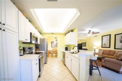 Motivated seller! NEW KITCHEN, move-in ready with lovely turnkey on Colonial Country Club in Florida - for sale on GolfHomes.com, golf home, golf lot