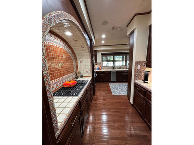 Hola Bonita Casa! This Riverhill Golf Course home features 4 on Riverhill Country Club in Texas - for sale on GolfHomes.com, golf home, golf lot