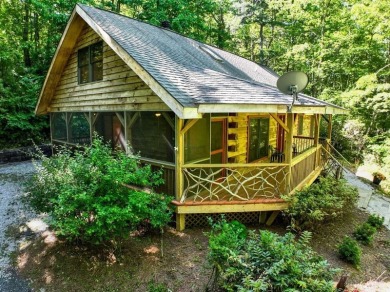 Welcome to 142 Golden Mist Ct! A well-built cabin located at the on Sapphire National Golf Club in North Carolina - for sale on GolfHomes.com, golf home, golf lot