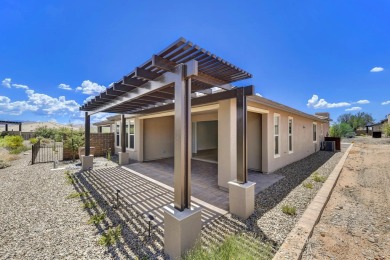 Golf Resort Community, HOA Maintained Front and Rear Yards on Vista Verde Golf Course in Arizona - for sale on GolfHomes.com, golf home, golf lot