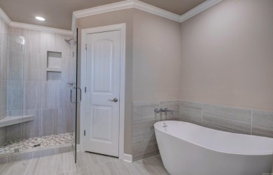 Beautiful ALL BRICK NEW CONSTRUCTION one level home sits on on The Country Club of Arkansas in Arkansas - for sale on GolfHomes.com, golf home, golf lot