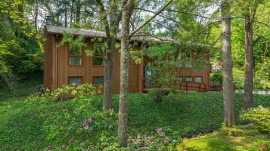 WOW! This is a rare opportunity for a chance to live on Fairway on Berea Country Club in Kentucky - for sale on GolfHomes.com, golf home, golf lot
