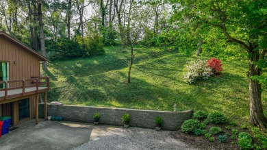 WOW! This is a rare opportunity for a chance to live on Fairway on Berea Country Club in Kentucky - for sale on GolfHomes.com, golf home, golf lot