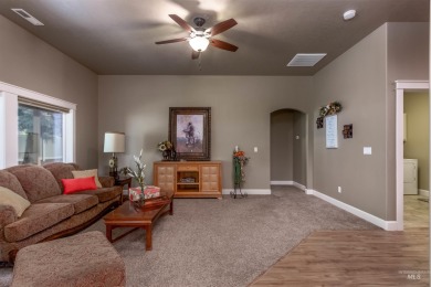 Looking for an 'aging in place' home, this is it w/3' doors & on Ridgecrest Golf Course in Idaho - for sale on GolfHomes.com, golf home, golf lot