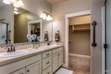 Looking for an 'aging in place' home, this is it w/3' doors & on Ridgecrest Golf Course in Idaho - for sale on GolfHomes.com, golf home, golf lot
