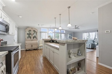 This spacious and well maintained 2BR+DEN/2BA home, built in on Riviera Golf Club in Florida - for sale on GolfHomes.com, golf home, golf lot