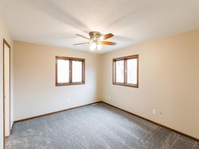 Want to live next to a golf course? Want a fully renovated home on Fort Dodge Country Club in Iowa - for sale on GolfHomes.com, golf home, golf lot