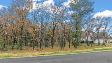 71 acre lot in newer gated community on Cedar Creek Lake with on Cedar Creek Country Club in Texas - for sale on GolfHomes.com, golf home, golf lot