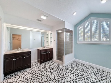 Welcome to 11 Maiden Bush Court E. in Homosassa, a beautifully on Sugarmill Woods Golf and Country Club in Florida - for sale on GolfHomes.com, golf home, golf lot