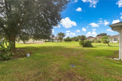 Single Family Home for under $200,000?! Located in On Top of the on On Top of the World Golf Course in Florida - for sale on GolfHomes.com, golf home, golf lot