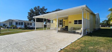 FURNISHED TURN KEY, OPEN BACKYARD Florida 2 bedroom 2 bath home on Zephyrhills Municipal Golf Course in Florida - for sale on GolfHomes.com, golf home, golf lot