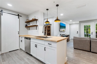 Welcome to your beautifully renovated condo within the amazing on Lakewood Ranch Golf and Country Club in Florida - for sale on GolfHomes.com, golf home, golf lot