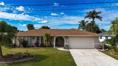 Under contract-accepting backup offers. Right on the golf course on El Rio Golf Course and Club in Florida - for sale on GolfHomes.com, golf home, golf lot