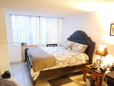 Spacious, Immaculate 2 Bedroom 2 bath condo in Gated Resort on Pembroke Lakes Golf Club in Florida - for sale on GolfHomes.com, golf home, golf lot