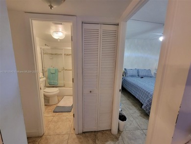 Spacious, Immaculate 2 Bedroom 2 bath condo in Gated Resort on Pembroke Lakes Golf Club in Florida - for sale on GolfHomes.com, golf home, golf lot