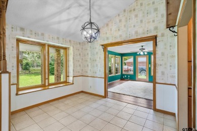 Here is your opportunity to own a big, beautiful home located on on Holly Lake Ranch Golf Club in Texas - for sale on GolfHomes.com, golf home, golf lot