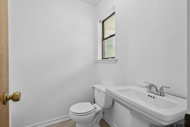 Here is your opportunity to own a big, beautiful home located on on Holly Lake Ranch Golf Club in Texas - for sale on GolfHomes.com, golf home, golf lot