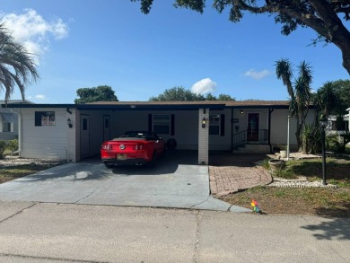 Price Reduced $20K - Motivated Seller - This is an unusually on The Meadows At Countrywood in Florida - for sale on GolfHomes.com, golf home, golf lot