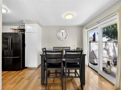 FHA & VA APPROVED TOWNHOME! 3 BEDROOM 2 BATHROOM END UNIT with on Vista Valencia Golf Course in California - for sale on GolfHomes.com, golf home, golf lot