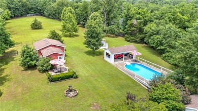 Pull up to your private oasis in Bella Vista, with NO POA on Bella Vista Country Club - Scottsdale in Arkansas - for sale on GolfHomes.com, golf home, golf lot