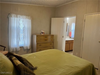 SELLERS SAYS BRING OFFERS!A Waterfront 55+ Community! QUICK on Seminole Lakes Country Club in Florida - for sale on GolfHomes.com, golf home, golf lot