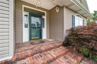 Stunning Home with Ozark Mountain Views - Across from Golf on Holiday Island Golf Course in Arkansas - for sale on GolfHomes.com, golf home, golf lot