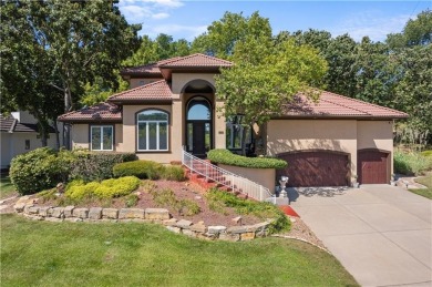 Discover luxury and comfort in this stunning, 3 bedroom and 2 on Lakewood Oaks Golf Club, Ltd. in Missouri - for sale on GolfHomes.com, golf home, golf lot