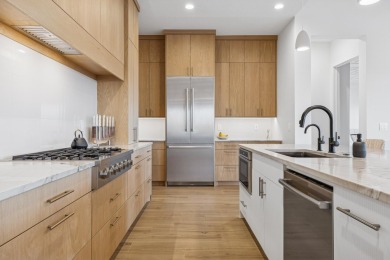 2022 custom build with high-end finishes, stunning views, and on Southgate Golf Course in Utah - for sale on GolfHomes.com, golf home, golf lot