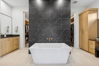 2022 custom build with high-end finishes, stunning views, and on Southgate Golf Course in Utah - for sale on GolfHomes.com, golf home, golf lot