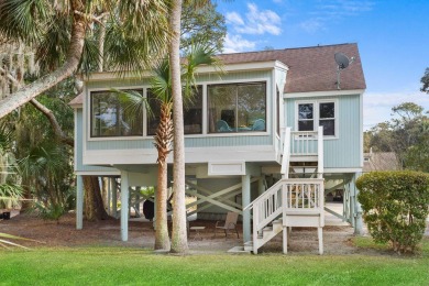 Back on the market at no fault of sellers! Charming Coastal on The Seabrook Island Club in South Carolina - for sale on GolfHomes.com, golf home, golf lot