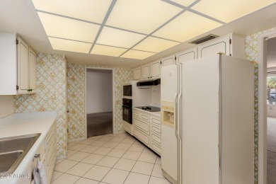 Looking for a spacious home where you can add your own touches? on Grandview Golf Course in Arizona - for sale on GolfHomes.com, golf home, golf lot