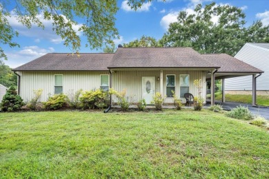 This 3BR ranch offers a great opportunity to invest, flip, move on Ole Monterey Golf Course in Virginia - for sale on GolfHomes.com, golf home, golf lot