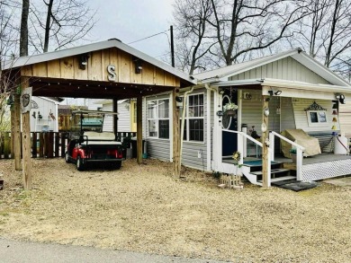 FULLY FURNISHED WITH GOLF CART. Beautiful, remodeled Camper on Lake Tansi Village Country Club in Tennessee - for sale on GolfHomes.com, golf home, golf lot