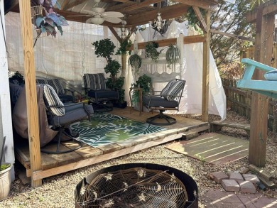 FULLY FURNISHED WITH GOLF CART. Beautiful, remodeled Camper on Lake Tansi Village Country Club in Tennessee - for sale on GolfHomes.com, golf home, golf lot